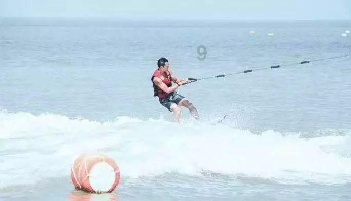 高考状元黎力：抢银行10万元，被抓时只花了1百元，为何犯罪？